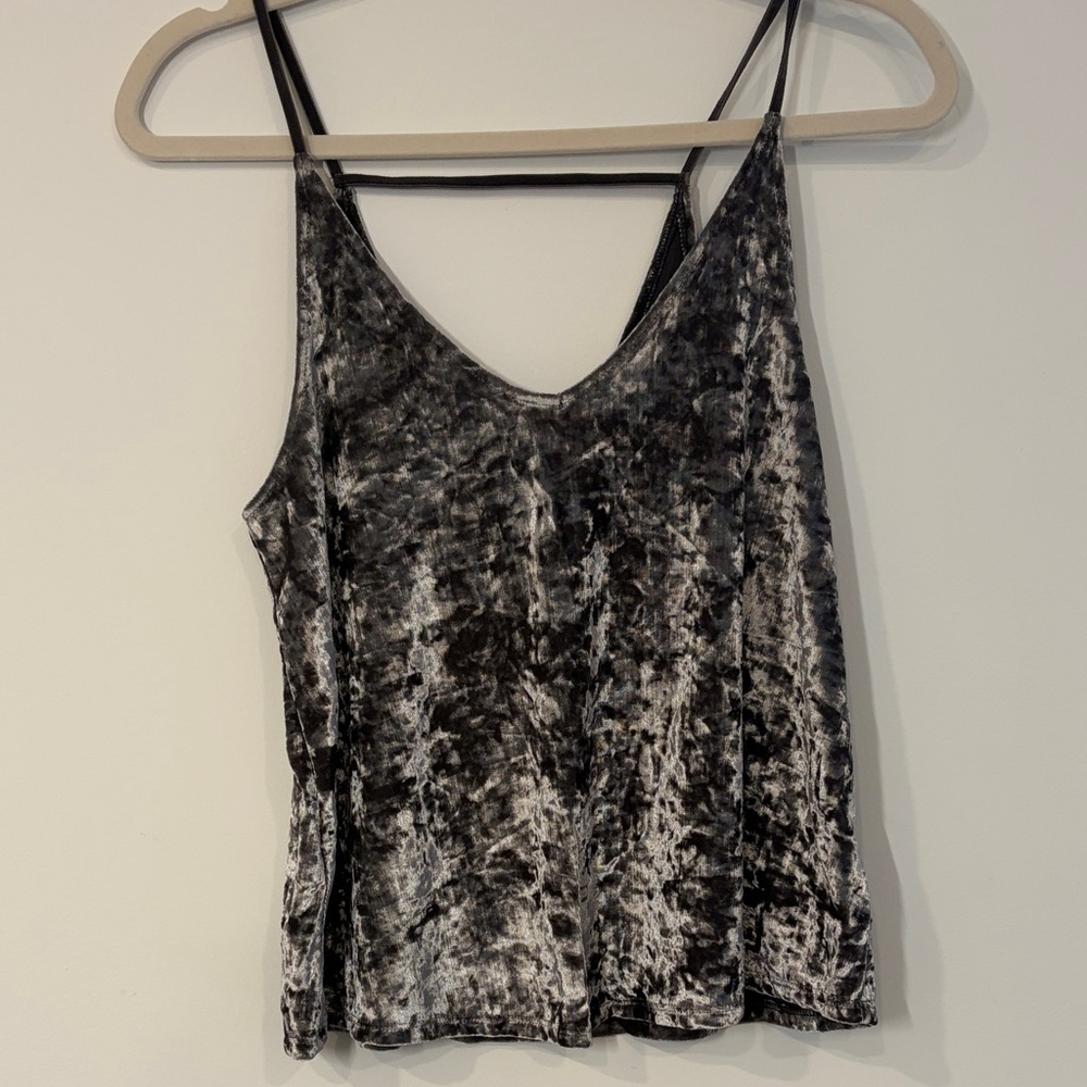 AMERICAN EAGLE OUTFITTERS Silver-Gray Crushed Velvet V-Neck Cami